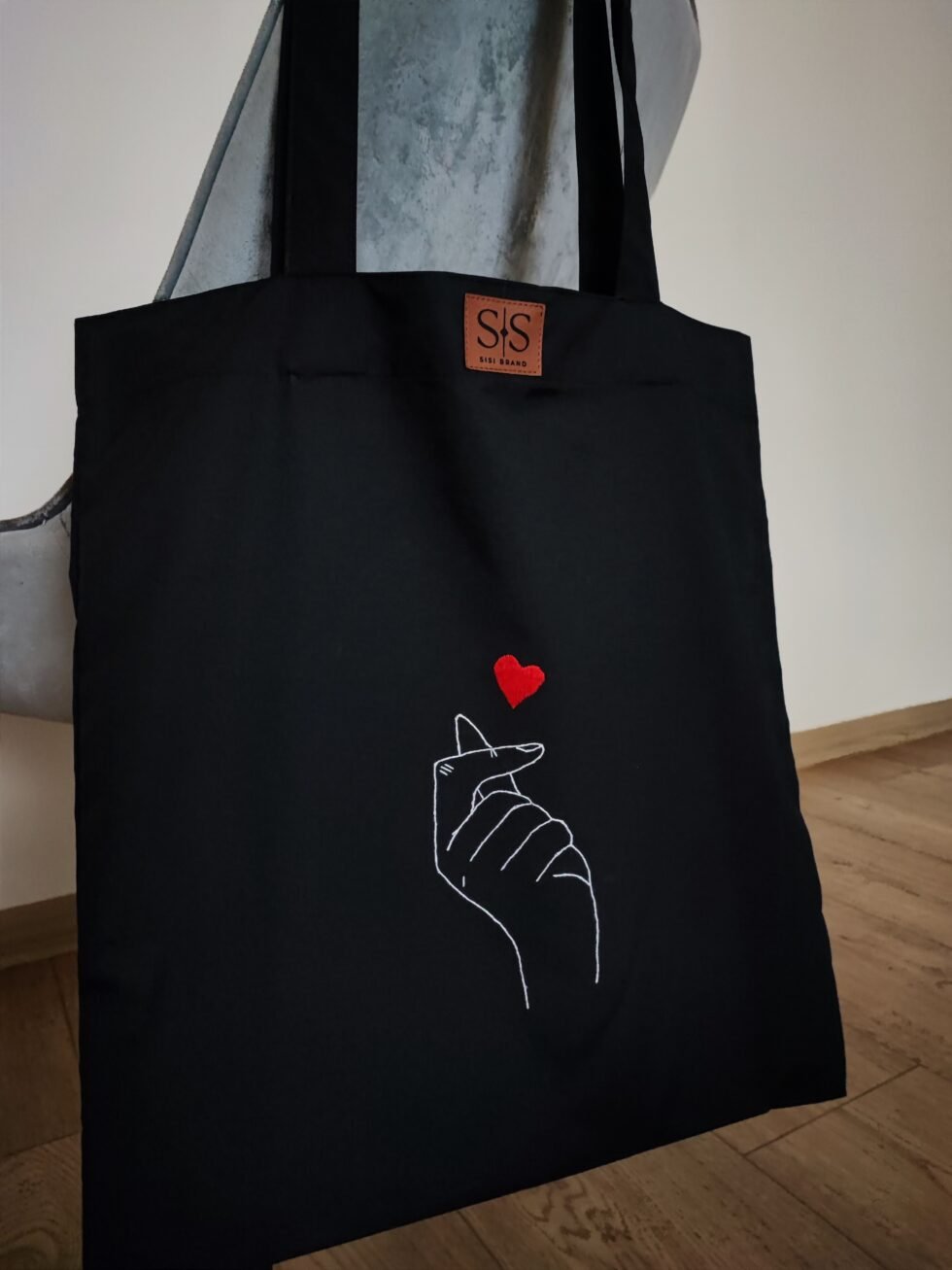 Juodos spalvos medvilninis daugkartinis maišelis