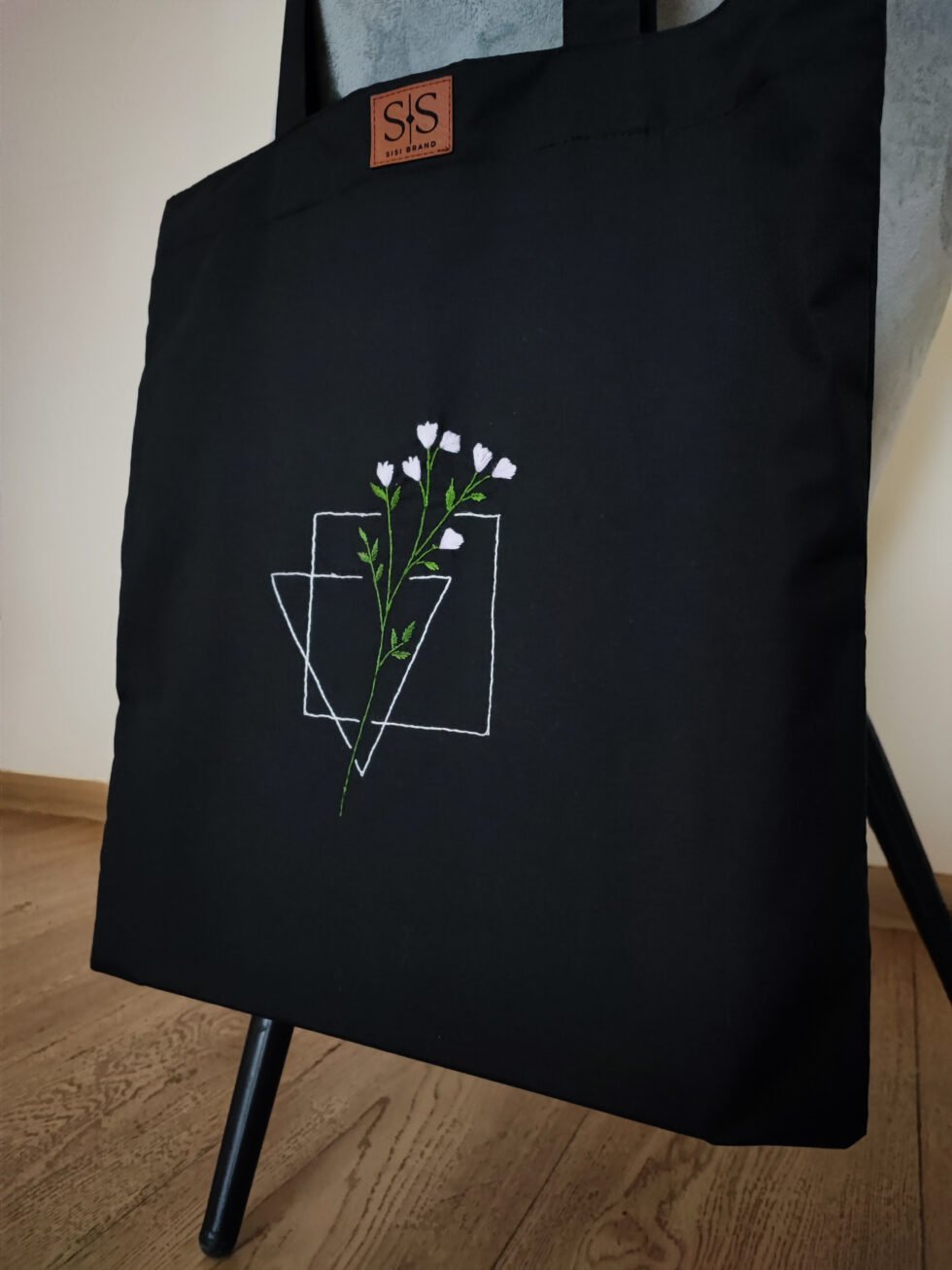 Juodos spalvos medvilninis daugkartinis maišelis