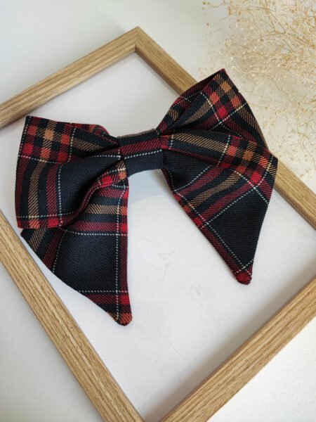 Mėlynas - raudonas languotas medvilnės-vilnos kaspino formos plaukų segtukas