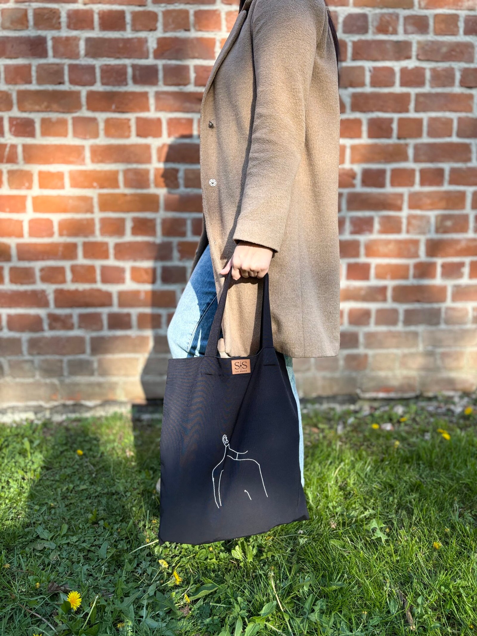 Juodos spalvos medvilninis daugkartinis maišelis