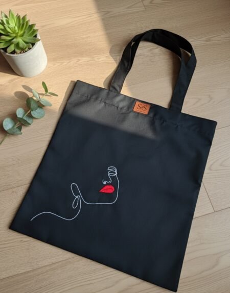 Juodos spalvos medvilninis daugkartinis maišelis